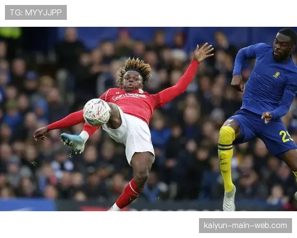 诺丁汉森林近6场欧联4次零封,双后腰屏障构筑防守韧性