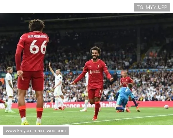 利兹联主场战绩起伏不定 法尔克红牌停赛影响临场指挥